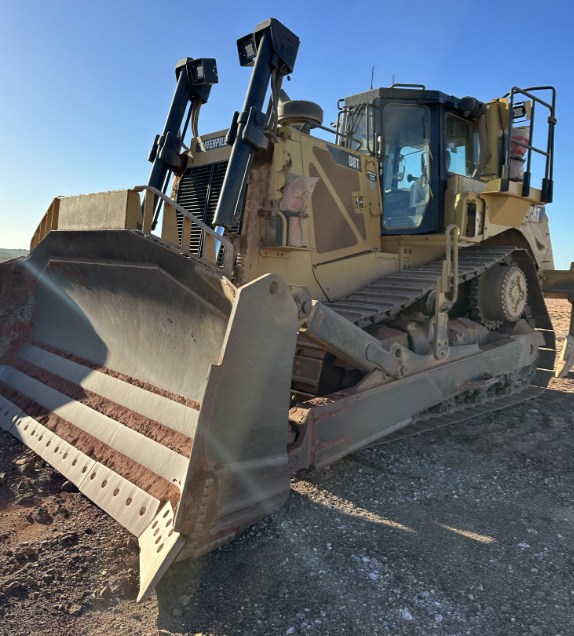 Image of 2015 Caterpillar D8T Crawler Tractor