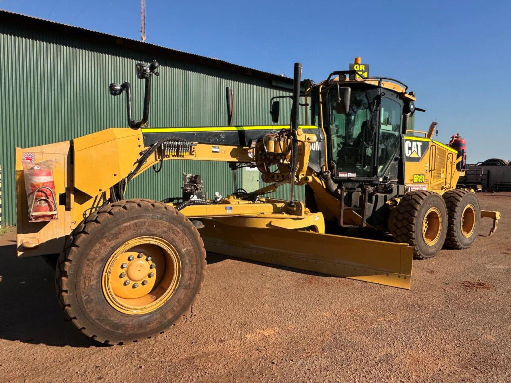 Image of Cat 160M Grader
