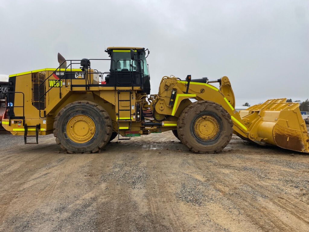 Image of 2016 Cat 988K Wheel Loader