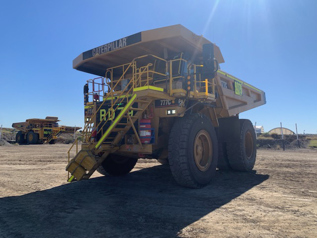 Image of 1995 Cat 777C Dump Truck