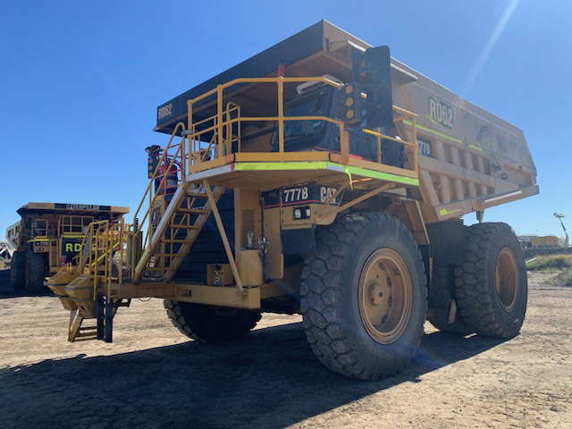 Image of 1989 Cat 777B Dump Truck