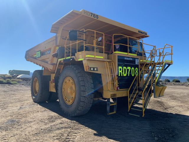Image of 2004 Komatsu HD785-5 Dump Truck